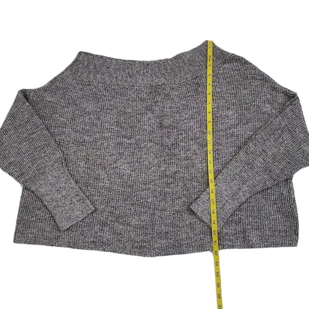 Free People Sweater (Women's Large) Gray Cropped Mock Neck Knit Pull‎ Over